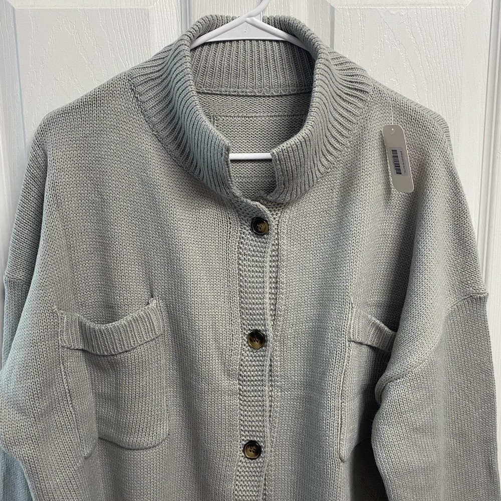 Dipped Shop Women's Collared Gray Button up Cardigan Winter Sweater XL